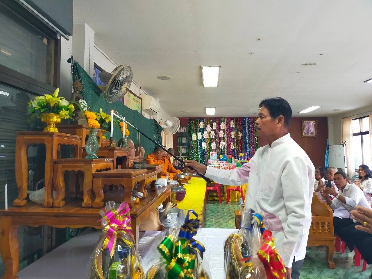 วันศุกร์ที่ 3 มกราคม 2568 องค์การบริหารส่วนตำบลวังไผ่ จัดโครงการอบรมคุณธรรม จริยธรรมแก่ผู้บริหาร พนักงานส่วนตำบล และพนักงานจ้าง ประจำปีงบประมาณ พ.ศ. 2568 
ณ ห้องประชุมองค์การบริหารส่วนตำบลวังไผ่ อำเภอเมืองชุมพร จังหวัดชุมพร